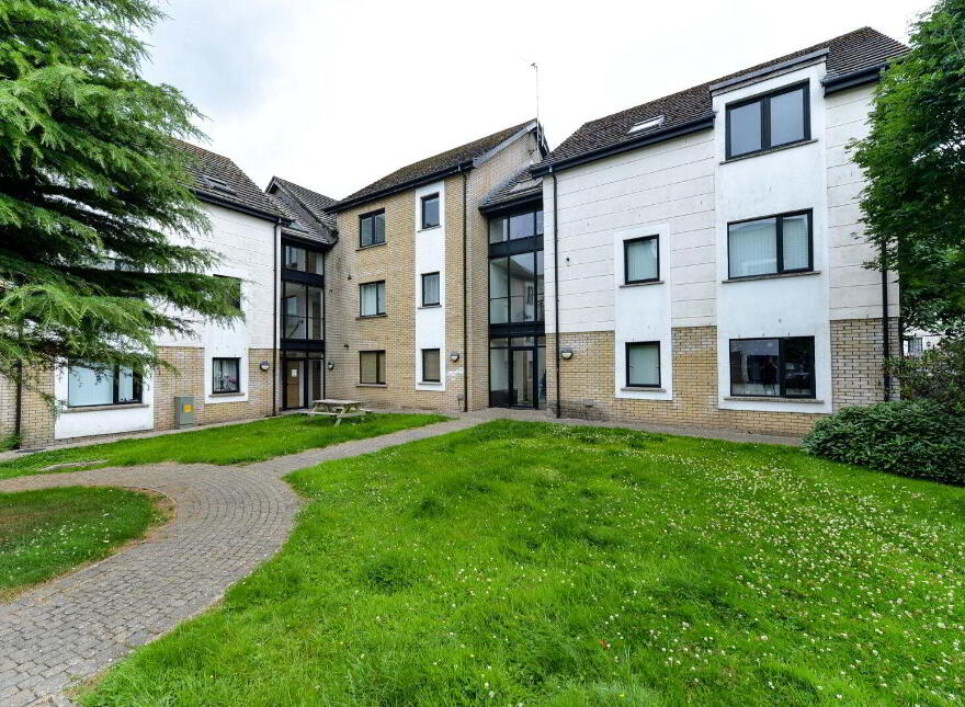 Skye Building, 21 Drumadoon Square, Dundonald, Belfast, BT16 2QN