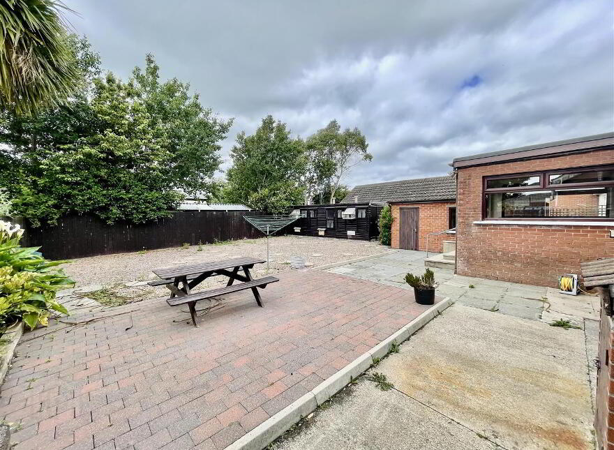 25 Cloughey Road, Portavogie, Newtownards, BT22 1EF