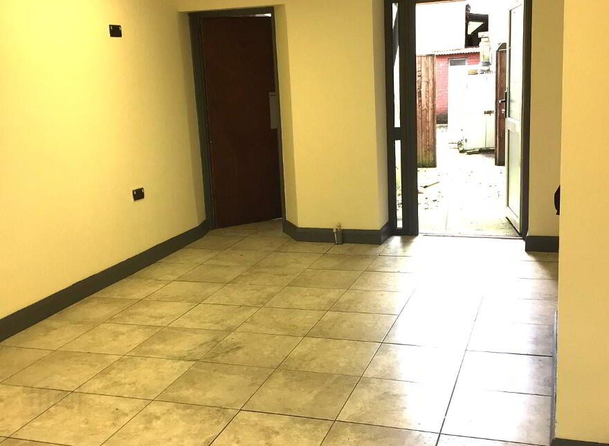 33 Main Street, Irvinestown, BT94 1GJ