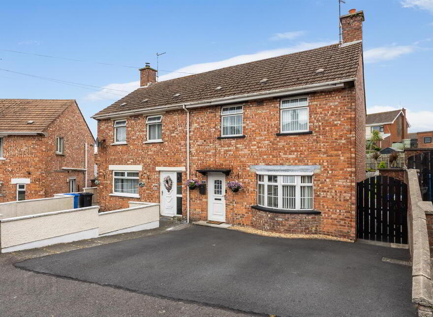 68 Ardmeen Green, Downpatrick, BT30 6JL