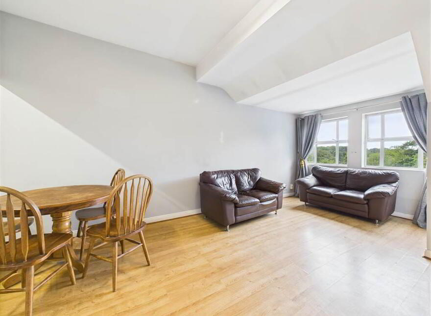 14 Woodpark, Park Road, Waterford, X91ET81