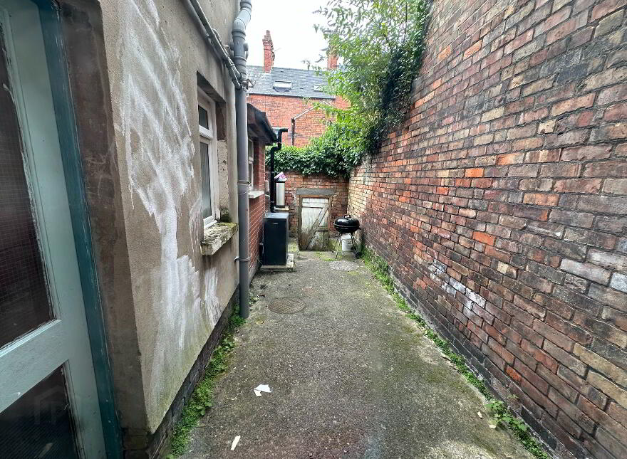 37 Landseer Street, Stranmillis, Belfast, BT9 5AL