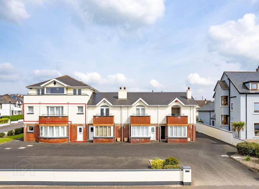 6 The Links, Strand Road, Portstewart, BT55 7FF