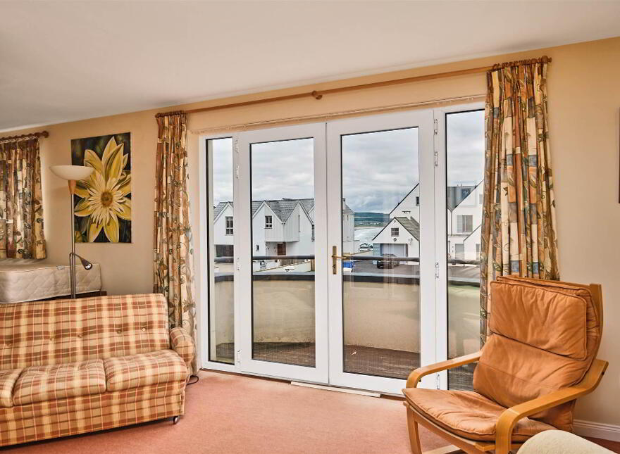 6 The Links, Strand Road, Portstewart, BT55 7FF