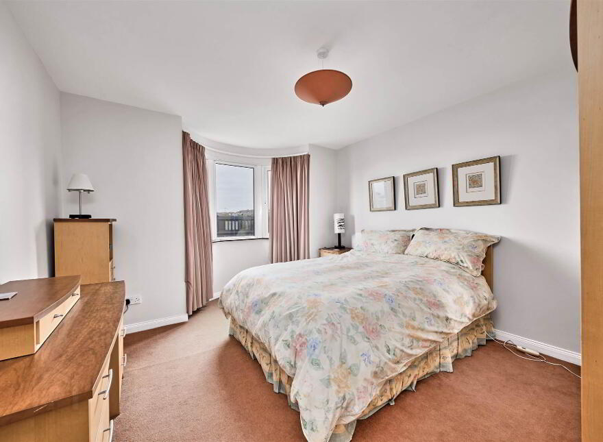 6 The Links, Strand Road, Portstewart, BT55 7FF