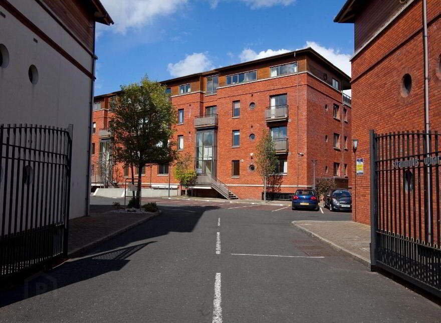 63 Stranmillis Wharf, Belfast, BT9 5GN photo