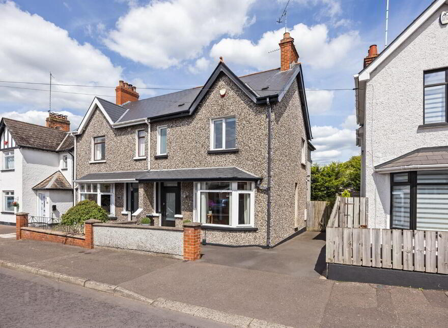 3 Donegall Park, Upper Lisburn Road, Belfast, BT10 0HH