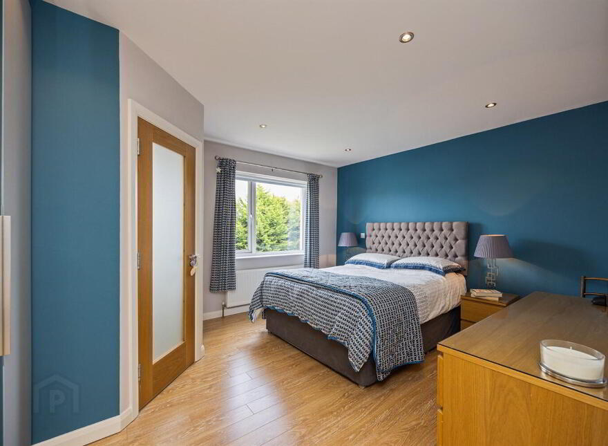 3 Donegall Park, Upper Lisburn Road, Belfast, BT10 0HH