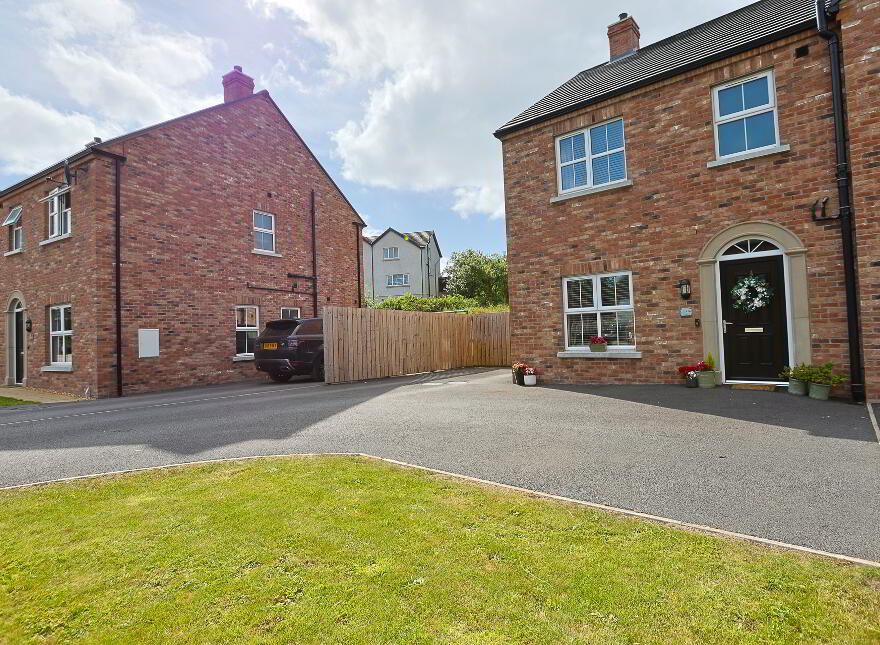 8 Moss Lane, Waringstown, BT66 7XR