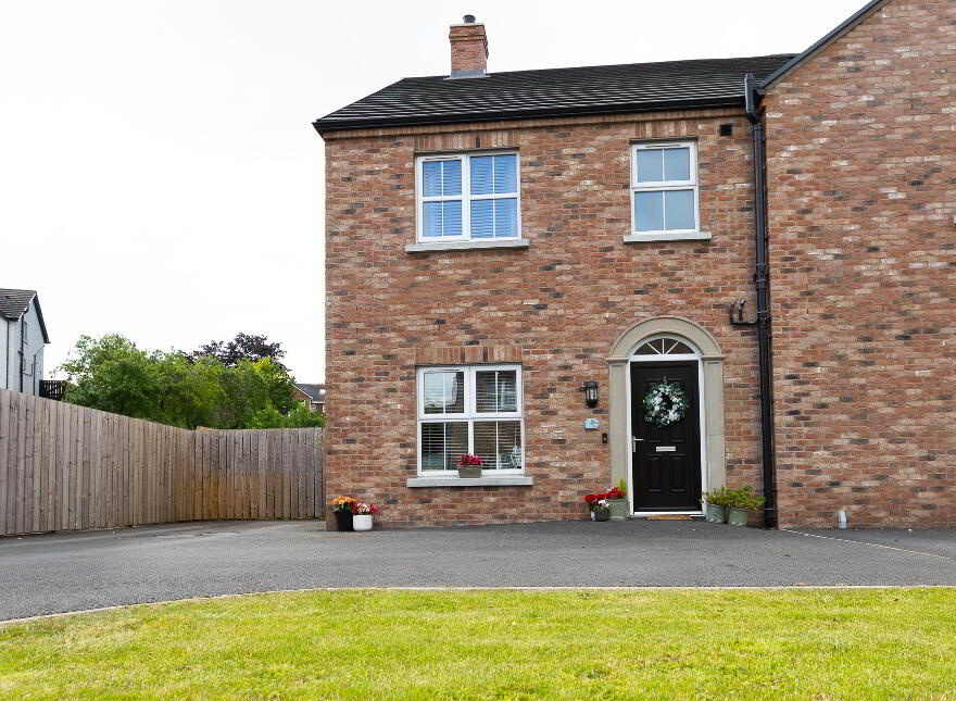 8 Moss Lane, Waringstown, BT66 7XR