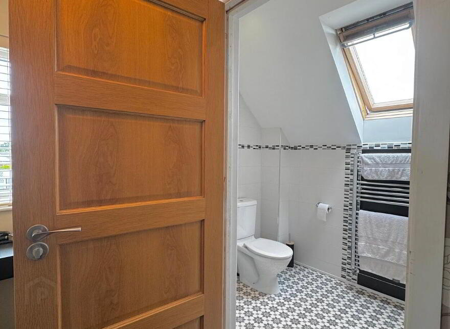 2 Glenwood Avenue, Off Mounstandel Road, Coleraine, BT52 1TZ