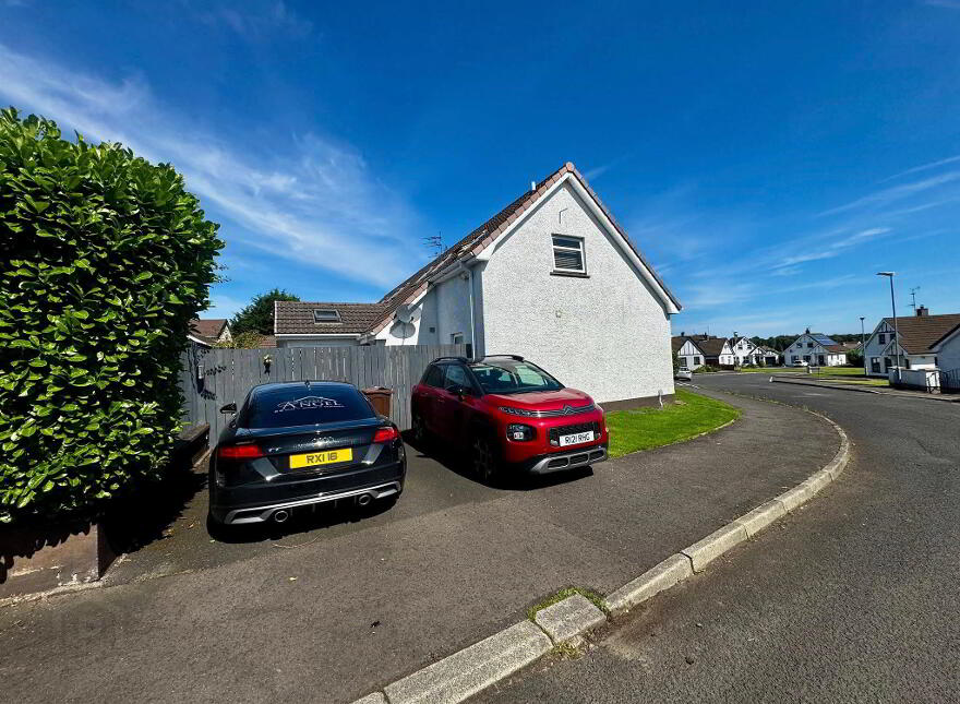 2 Glenwood Avenue, Off Mounstandel Road, Coleraine, BT52 1TZ