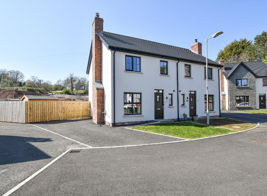 12 Blackrock Avenue, Newtownards, BT23 4ZT photo