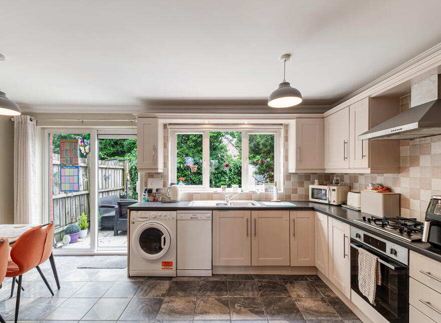 6 Old Dundonald Mews, Dundonald, Belfast, BT16 1DA