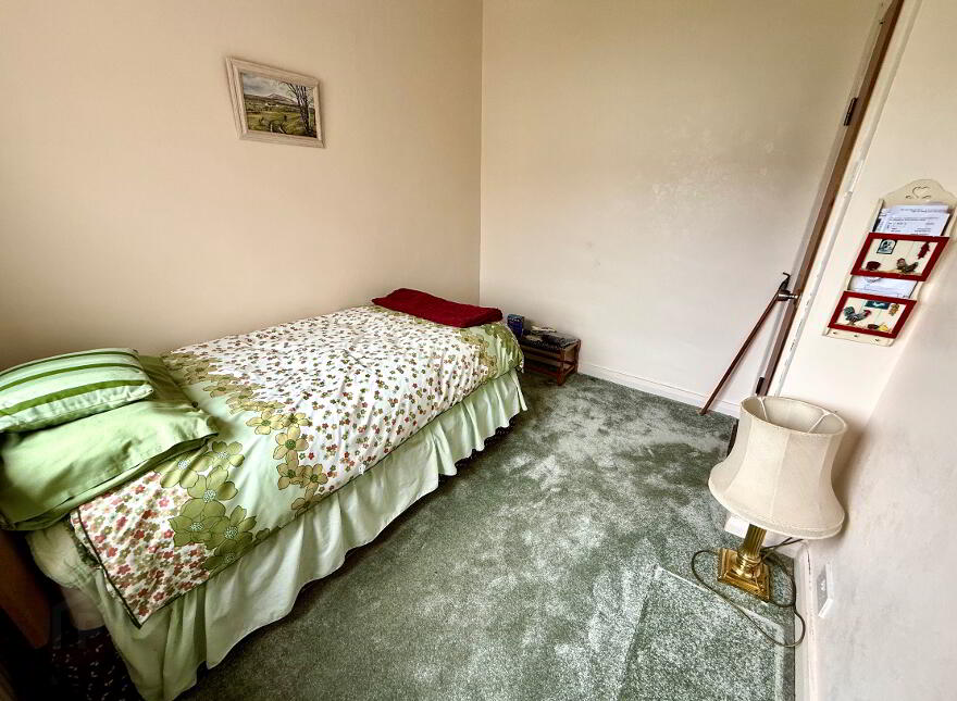 17 Rossdowney Park, Waterisde, L'Derry, BT47 5NR