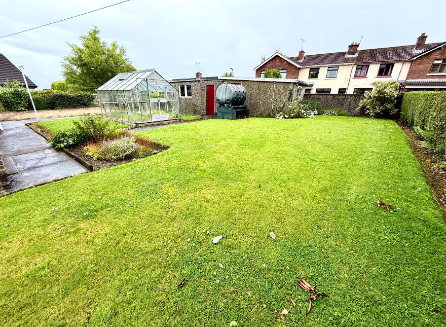 17 Rossdowney Park, Waterisde, L'Derry, BT47 5NR