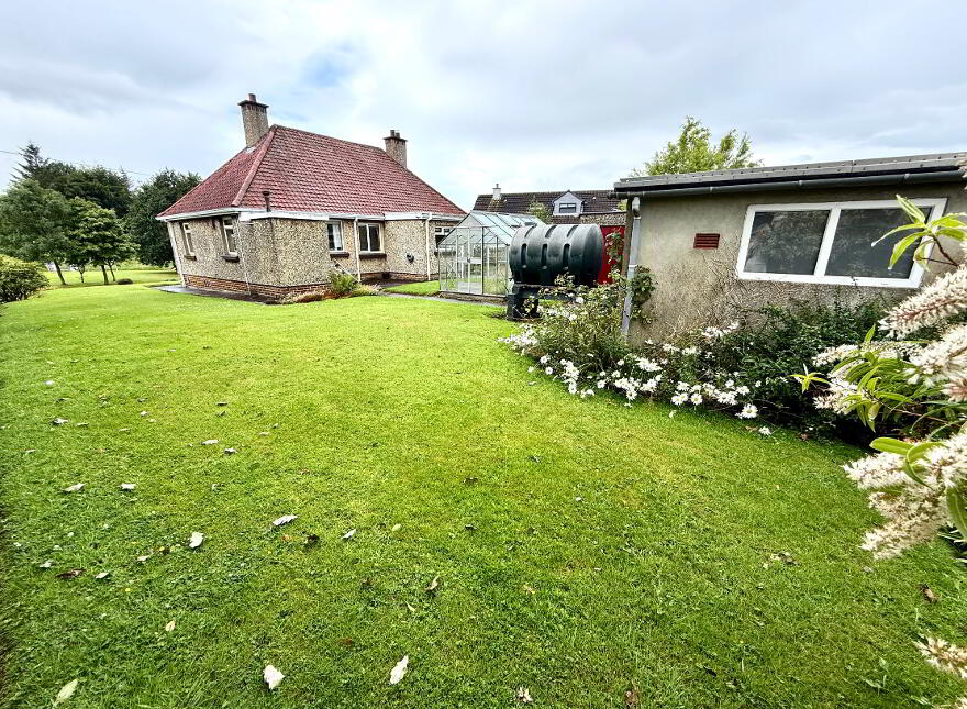 17 Rossdowney Park, Waterisde, L'Derry, BT47 5NR