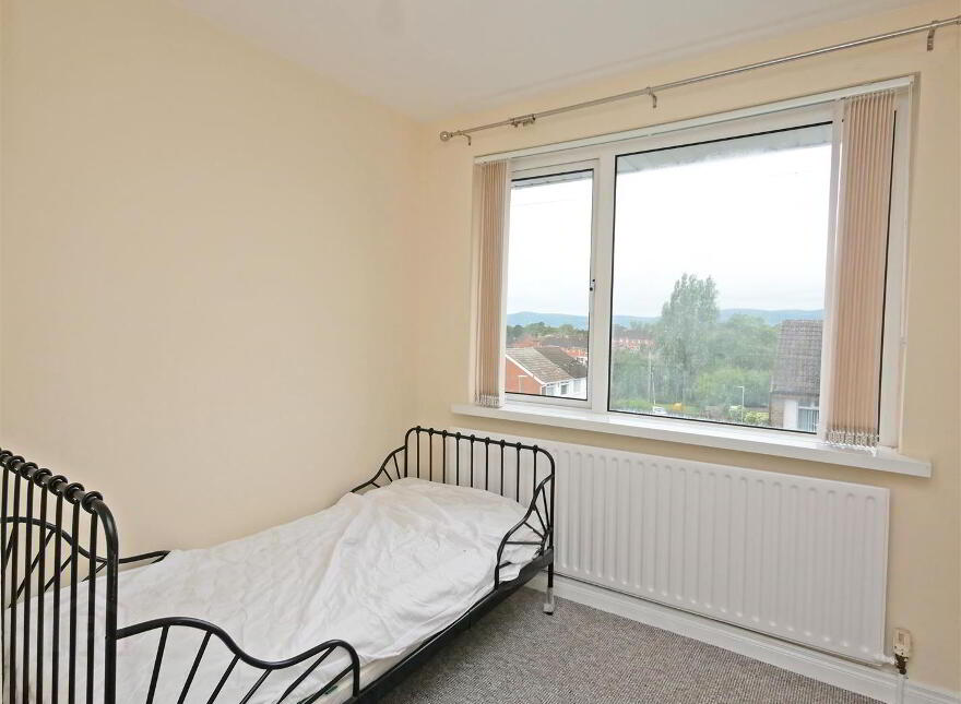 27 Woodbreda Park, Saintfield Road, Belfast, BT8 7HY