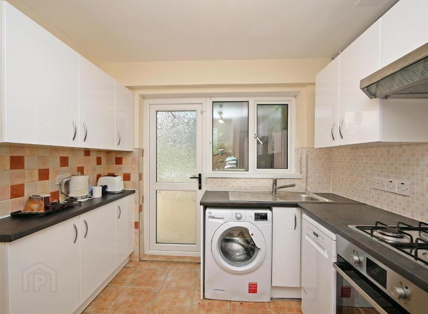 27 Woodbreda Park, Saintfield Road, Belfast, BT8 7HY