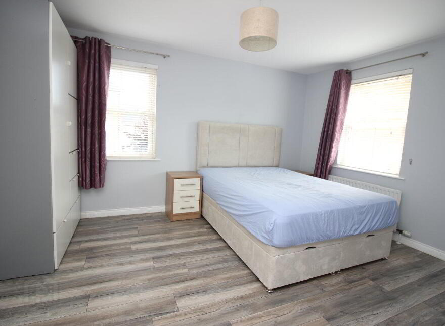 18 Ballantine Gardens, Lisburn, BT27 5FB