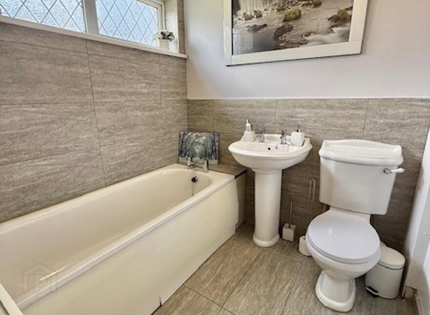 179 Glenowen Park, Derry, BT48 0LJ
