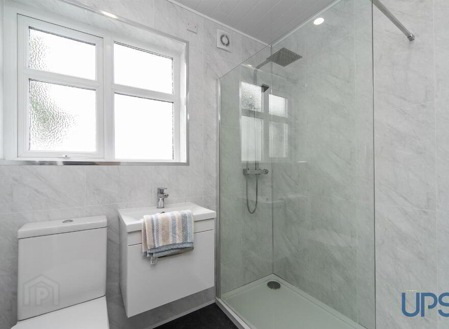 17 Ladybrook Avenue, Finaghy Road North, Belfast, BT11 9EY