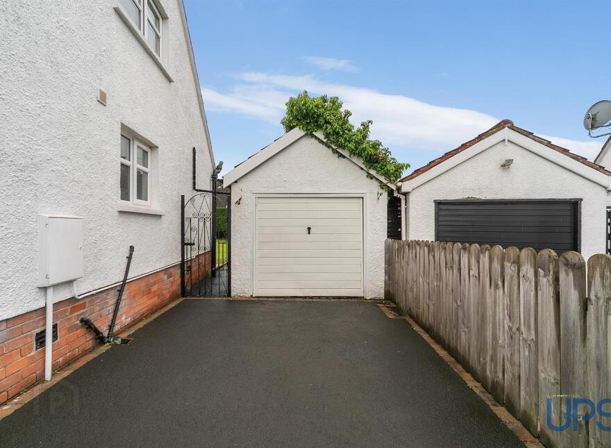 17 Ladybrook Avenue, Finaghy Road North, Belfast, BT11 9EY