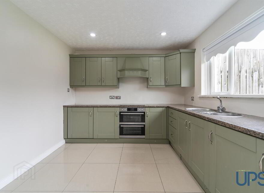 17 Ladybrook Avenue, Finaghy Road North, Belfast, BT11 9EY