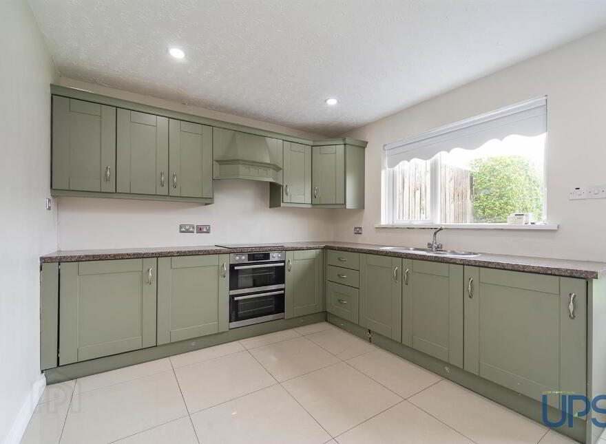 17 Ladybrook Avenue, Finaghy Road North, Belfast, BT11 9EY