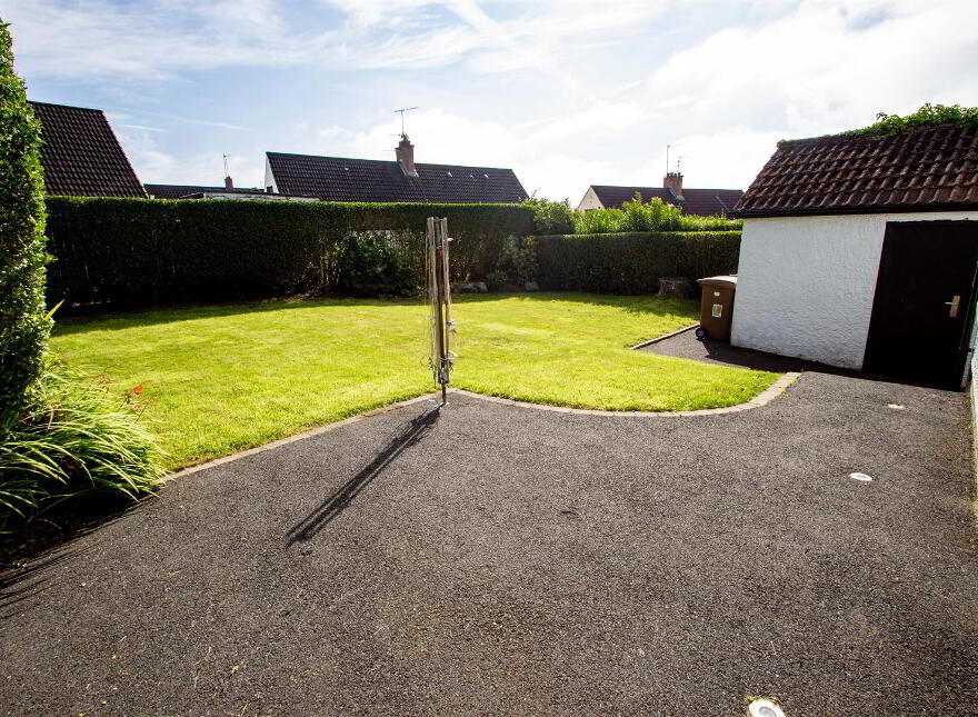 17 Ladybrook Avenue, Finaghy Road North, Belfast, BT11 9EY