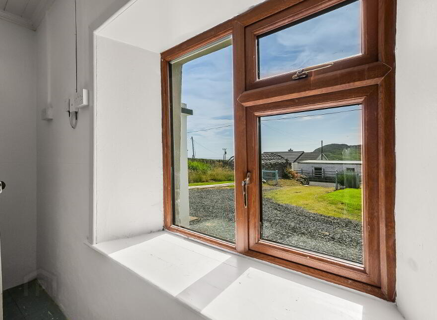 Curris, Kilcar, F94P6E4