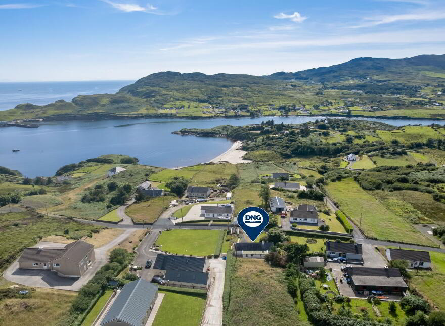 Curris, Kilcar, F94P6E4