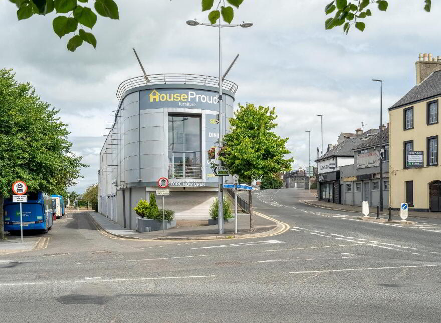 18 Abercorn Square, Strabane, BT82 8DF