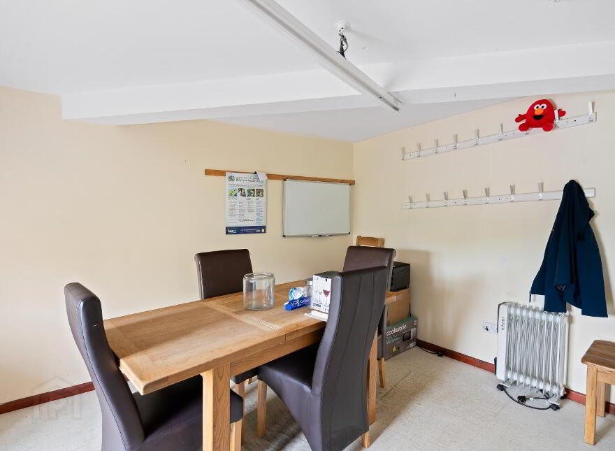 18 Abercorn Square, Strabane, BT82 8DF