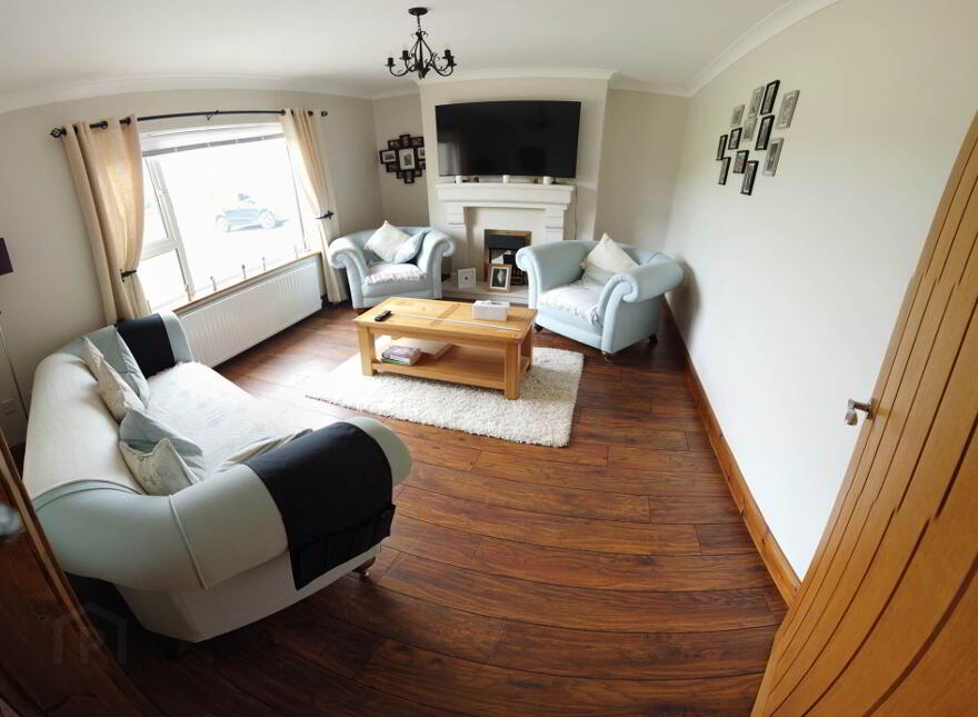 Cruck House, Carndonagh, F93HP22