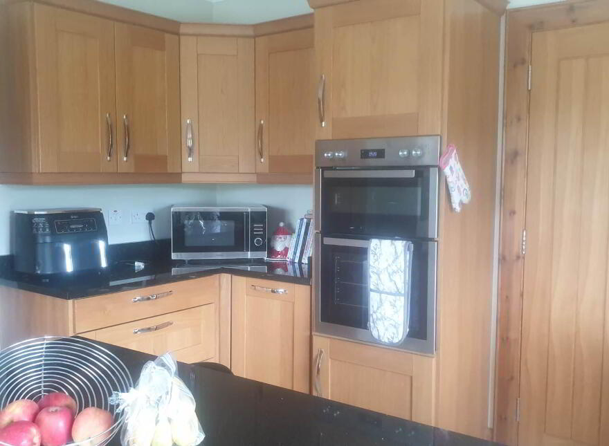 Cruck House, Carndonagh, F93HP22