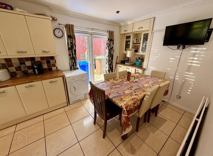 90 Strabane Old Road, Waterside, L'Derry, BT47 2EG