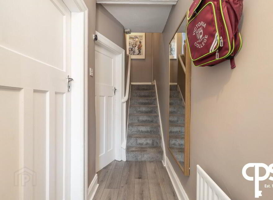 651 Lisburn Road, Belfast, BT9 7GT