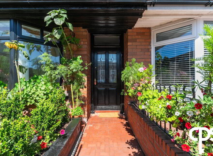 651 Lisburn Road, Belfast, BT9 7GT