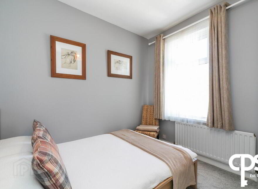 651 Lisburn Road, Belfast, BT9 7GT