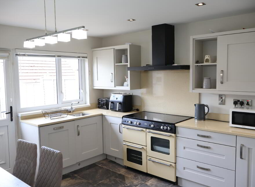 13 Meadowvale Park, Limavady, BT49 0NU