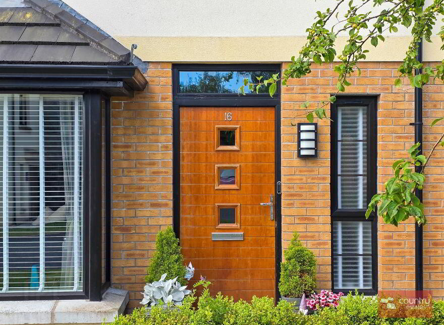 16 Chantry Gardens, Greenisland, Carrickfergus, BT38 8GE