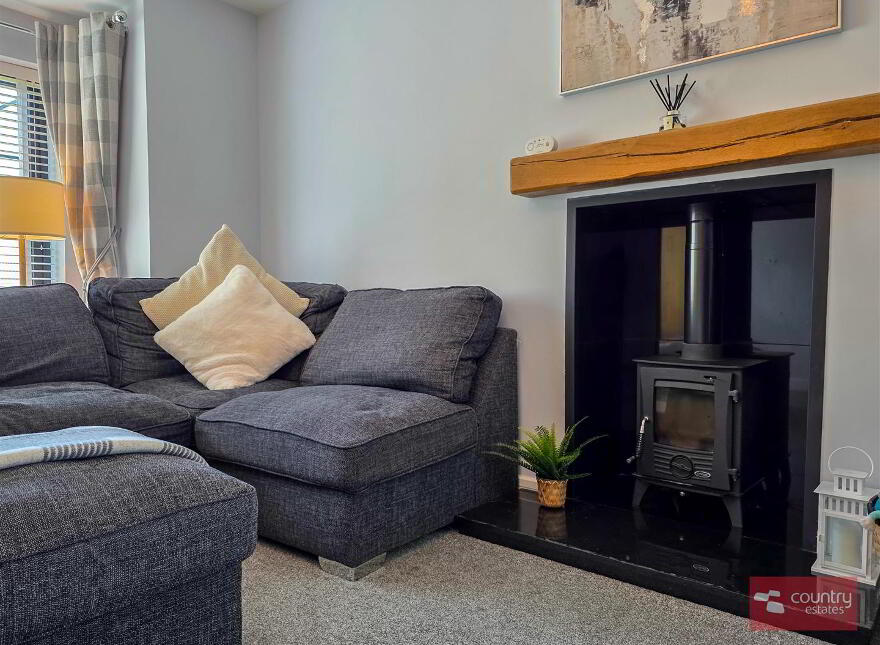 16 Chantry Gardens, Greenisland, Carrickfergus, BT38 8GE