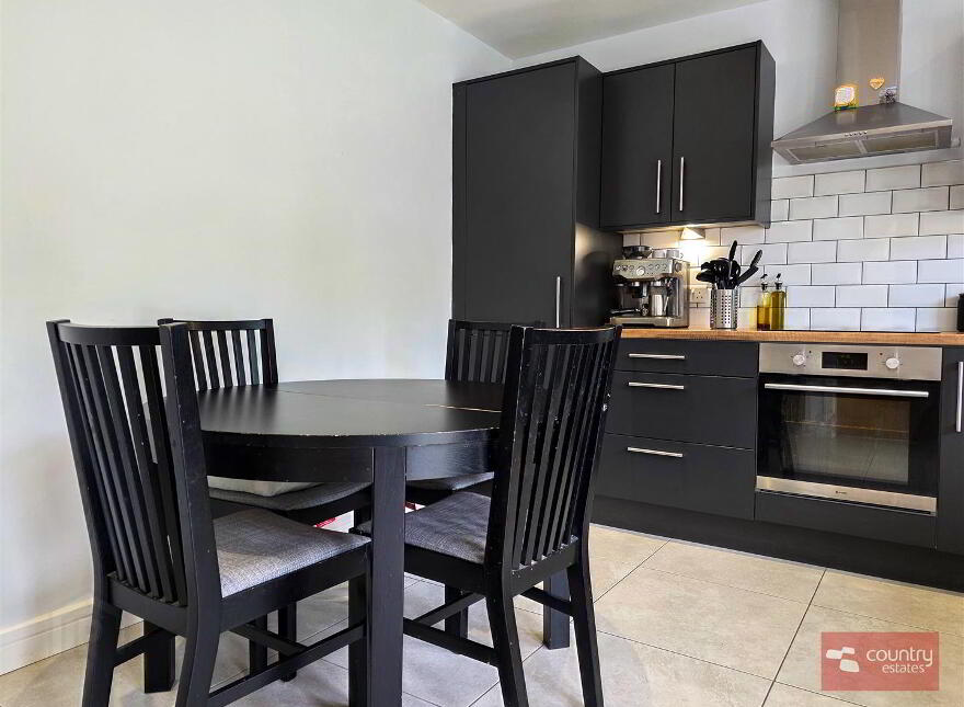 16 Chantry Gardens, Greenisland, Carrickfergus, BT38 8GE