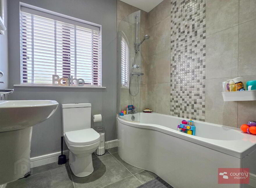 16 Chantry Gardens, Greenisland, Carrickfergus, BT38 8GE