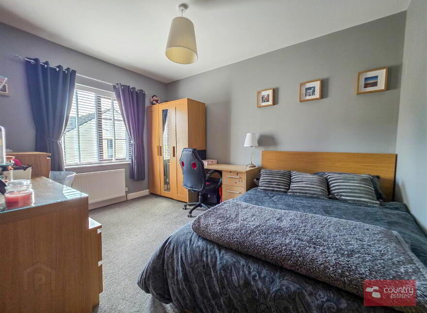 16 Chantry Gardens, Greenisland, Carrickfergus, BT38 8GE