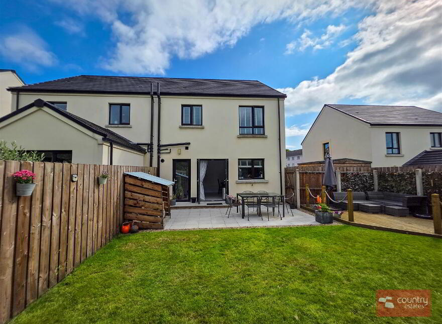 16 Chantry Gardens, Greenisland, Carrickfergus, BT38 8GE