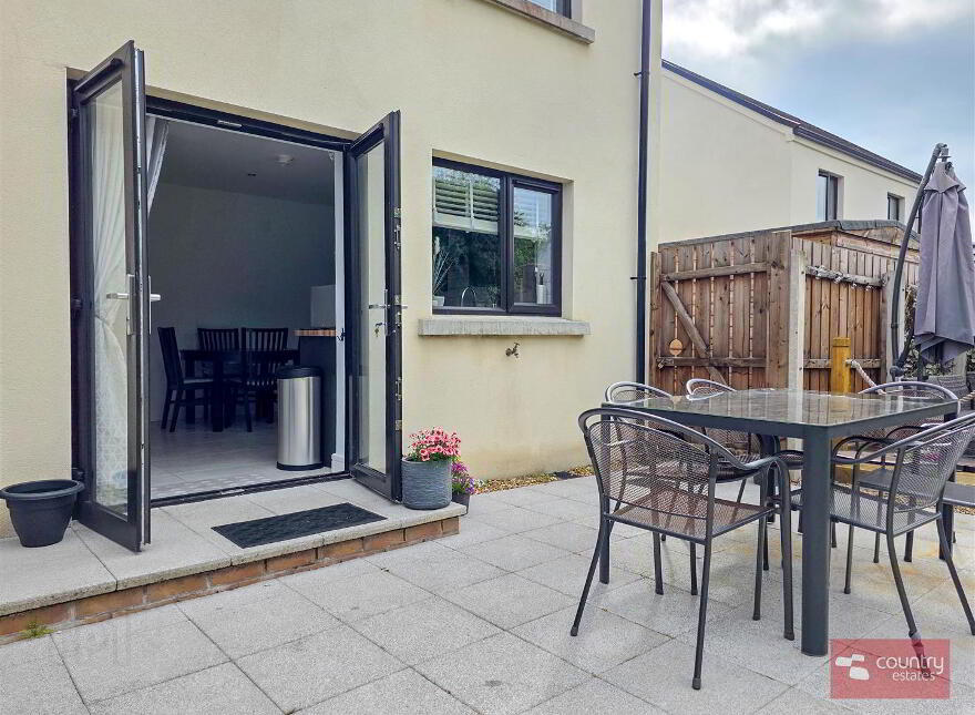 16 Chantry Gardens, Greenisland, Carrickfergus, BT38 8GE