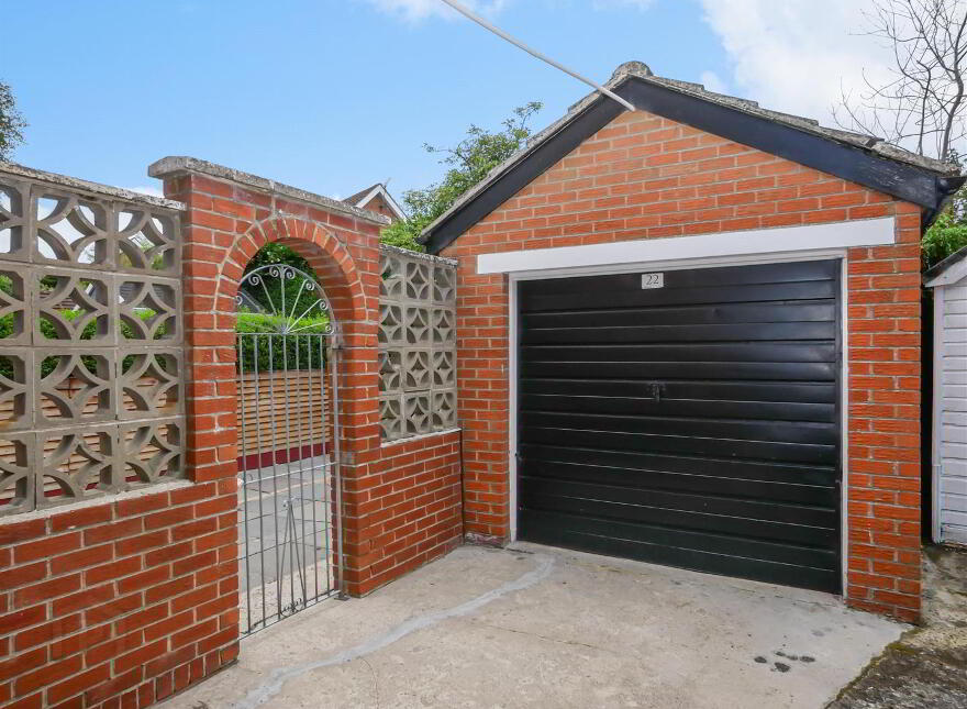 22 St. Johns Avenue, Upper Ormeau, Belfast, BT7 3JE photo