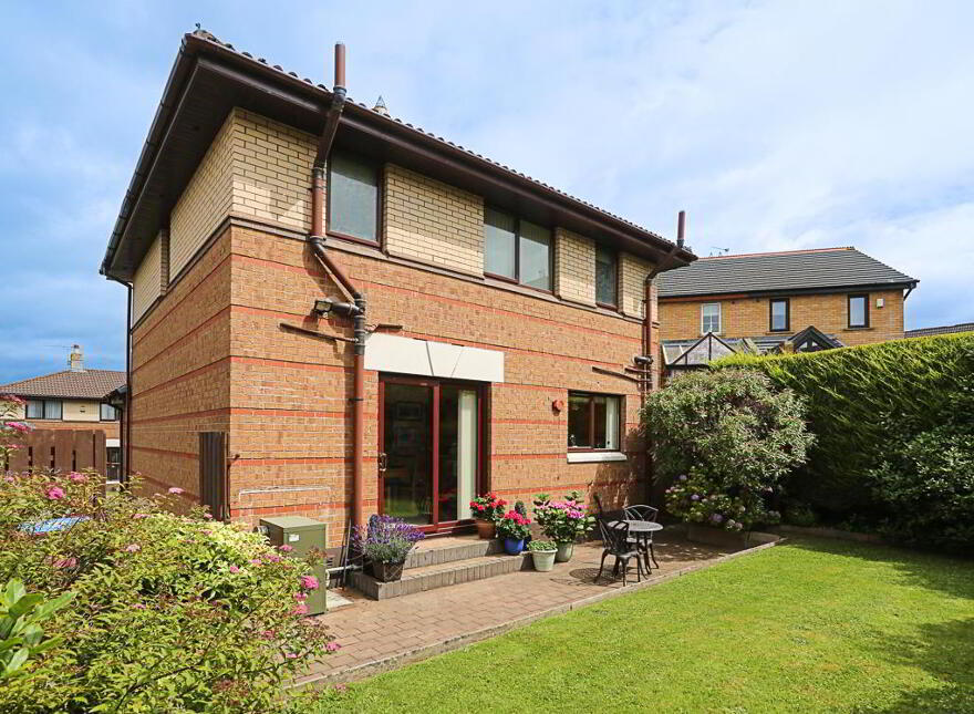 22 Old Mill Rise, Dundonald, Belfast, BT16 1WE